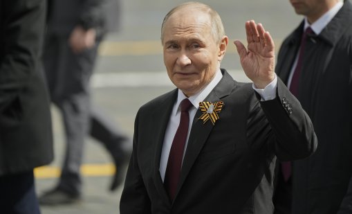Парадът в кадър: С какво се похвали Путин в Деня на победата? 