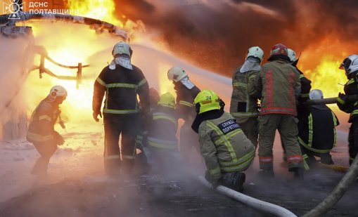 Руски дронове удариха сградата на университет в Кременчук