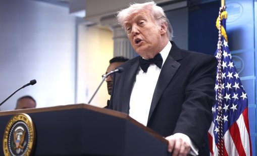 Тръмп: Иран може да се свърже със САЩ, ако иска да преговаря