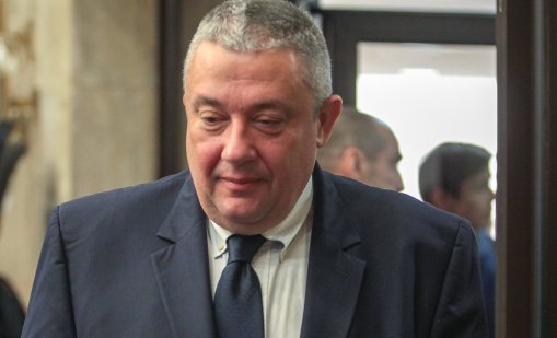 Илия Лазаров: С това, което се случва в Иран, никой вече не говори за Съвета за мир