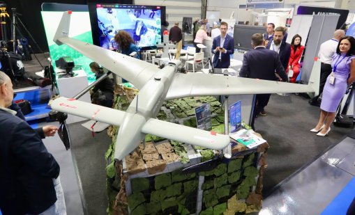 В кадър: Премиерът Радев откри Inter Drone Expo 2026 