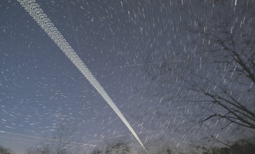 Руският Starlink: Защо Путин не намери алтернатива на сателитната система Мъск?