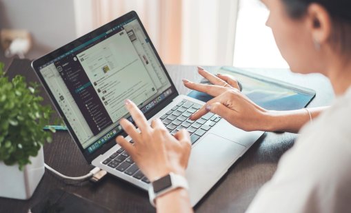 Как работодателите ни следят? 