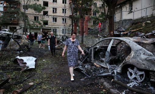 Руските дронове обезлюдяват фронтовите градове на Украйна