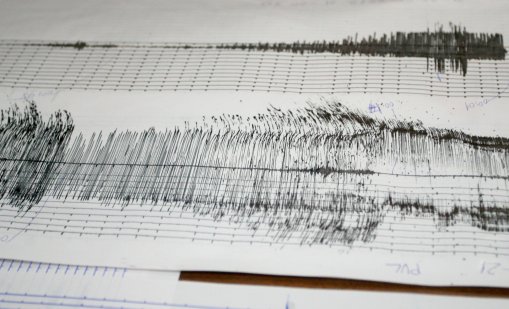 Земетресение от 4,9 по Рихтер в турския град Съндъргъ