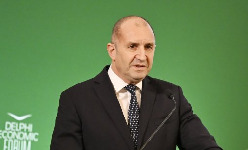 Радев: Трябва ни редовно правителство, а не да ходим на избори до безкрай