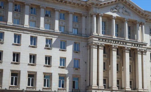 МС: България приветства усилията на САЩ за траен мир в Украйна