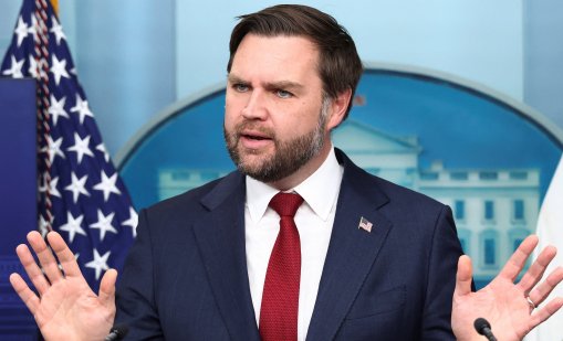 Ванс призова Андрю Маунтбатън-Уиндзор да свидетелства по случая "Епстийн"