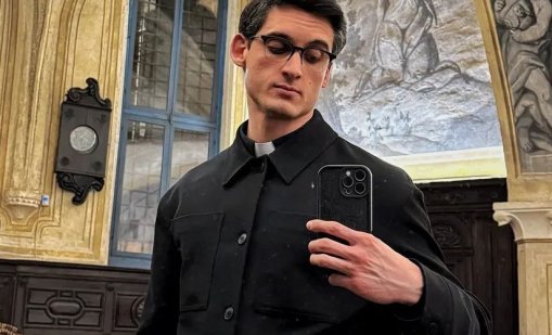 Секси италиански свещеник призовава Ватикана: Нека да си поговорим за секс 