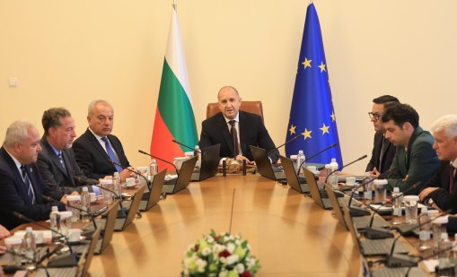 Кабинетът започна подготовката за президентските избори на 25 октомври