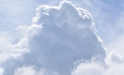 Pantone: Цветът на 2026 година е… облачно бяло