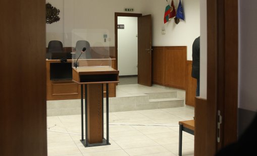Съдят трима за умишлено убийство на 30-годишен мъж в село Черна Гора