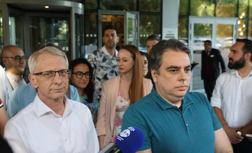 ПП ще иска вот на недоверие, предлагат три теми на ДБ