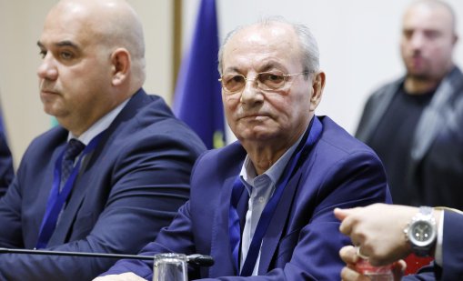 Национална конференция на АПС започна, Доган е сред присъстващите