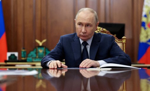 Внучката на Хрушчов е в списъка с враговете на Путин