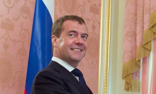 Медведев: ЕС може да се превърне във военен съюз, изключително враждебен към Русия