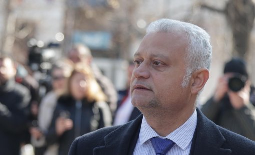 Дечев отрече да е уволнявал разследващи полицаи по случая "Петрохан" 