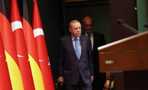 2352 години затвор... Отмъщението на Ердоган срещу опозицията и Екрем Имамоглу в Турция