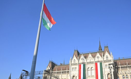 Унгария извика руския посланик заради ударите с дронове в Западна Украйна