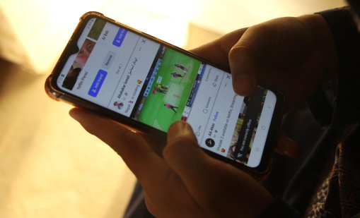 Русия налага контролирано от държавата „супер приложение“, саботира WhatsApp и Telegram