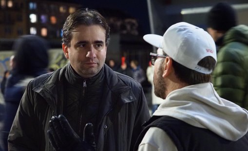 Божанов: Никое правителство с малко здрав разум не би настоявало да остане на власт