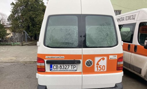 Бус удари деветгодишно дете с колело, то е в тежко състояние