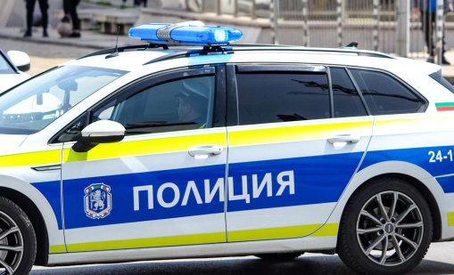 Задържаха 20-годишен за домашно насилие над 28-годишната си половинка