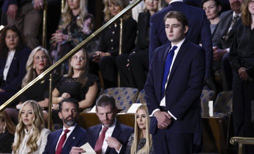 Сценаристите на South Park направиха сайт, призоваващ Барън Тръмп да отиде да се бие в Иран 