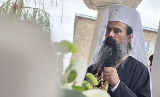 Даниил се помоли пред чудотворната икона на Света Богородица &ndash; Вратарница