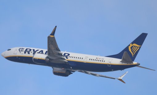 Ryanair заряза 89 пътници на канарския остров Лансароте