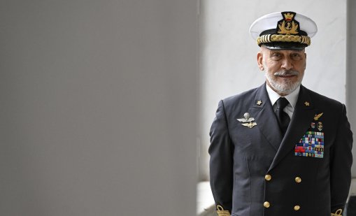 Адмирал Каво Драгоне: Предстои нещо по-голямо от войната в Украйна