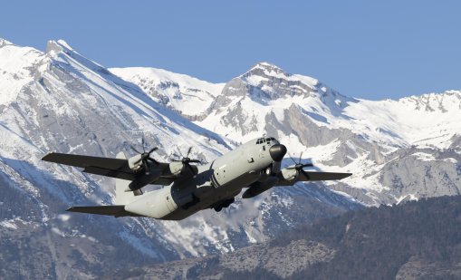 Америка разположи самолети C-130 в... Антарктида?