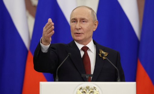 Путин се крие в бункери, а Украйна поема инициативата
