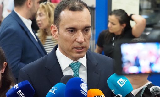 Терзиев за драмата с велосипедите в парковете: Бъдете спокойни, не се плашете от правилата