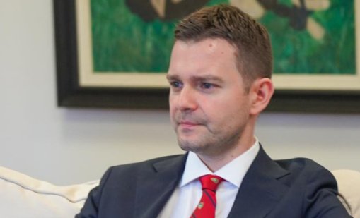 Муцунски: РСМ е пример по спазване на правата, София води гола политика