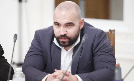 Вадят на светло бизнеса на Мицкоски у нас, следва бойкот на потреблението му