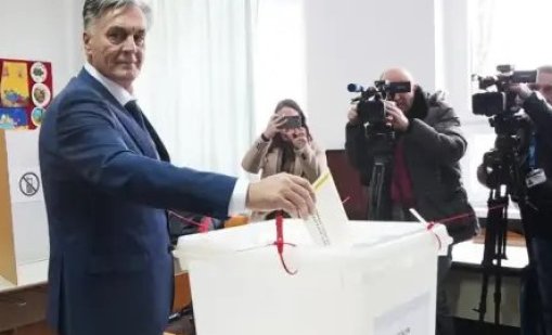 Синиша Каран е новият президент на Република Сръбска