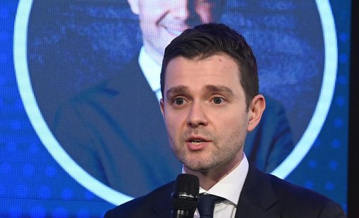 Муцунски и той с условие: Без гаранции за ЕС, няма конституционни промени в РСМ