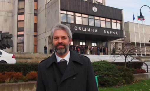 ОИК-Варна не събра кворум за заседанието по отстраняването на Благомир Коцев