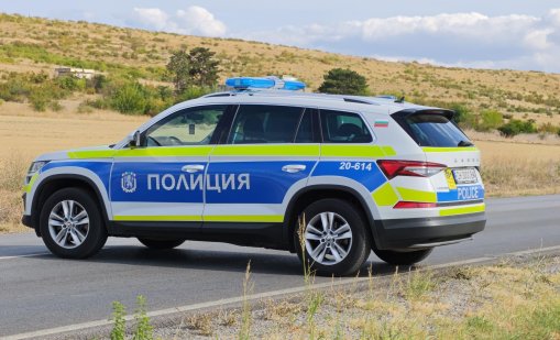 Моторист пострада при катастрофа на пътя Стара Загора-Казанлък, движението е ограничено