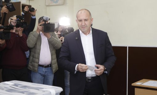 Радев е на път да се превърне в най-големия кошмар на ЕС