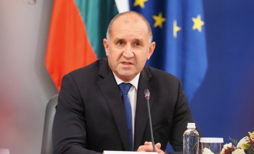 Радев: Старата власт ни завеща много неразплатени сметки 