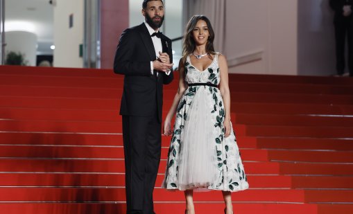 Бензема нае Лувъра за 12 000 евро за среща с приятелката си