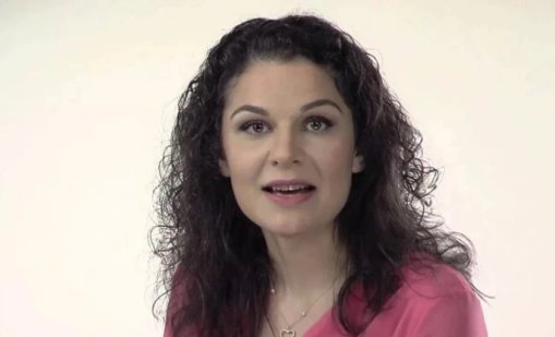 Новата шефка на НДК е съпруга на зам.-шефа на парламента 