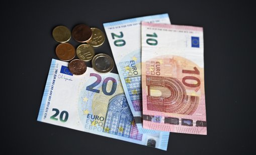 ЕЦБ: Преходът към еврото в България има ограничено въздействие върху цените