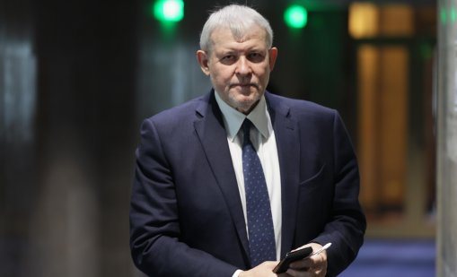 Румен Христов гласува за по-високи доходи и пенсии