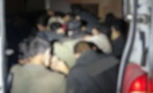 Хванаха македонец да превозва 35 нелегални мигранти в Странджа 