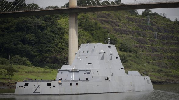 Сделка за 1,36 млрд. долара: Lockheed разработва ракети за Zumwalt и ...