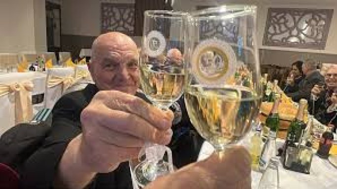 70 златни сватби в Казанлък в един ден