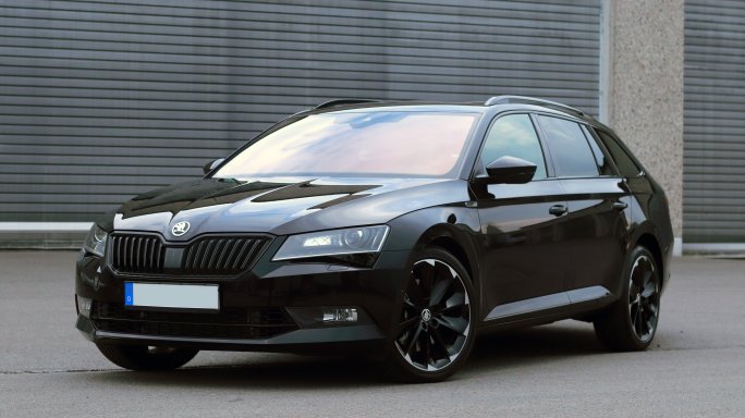 Кои са 11-те коли, които харчат най-малко гориво на магистрала?